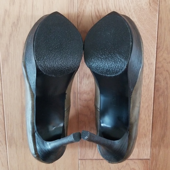 Steve Madden Luxe sz 6 L. Giana Peep Toe Pumps - Picture 7 of 8